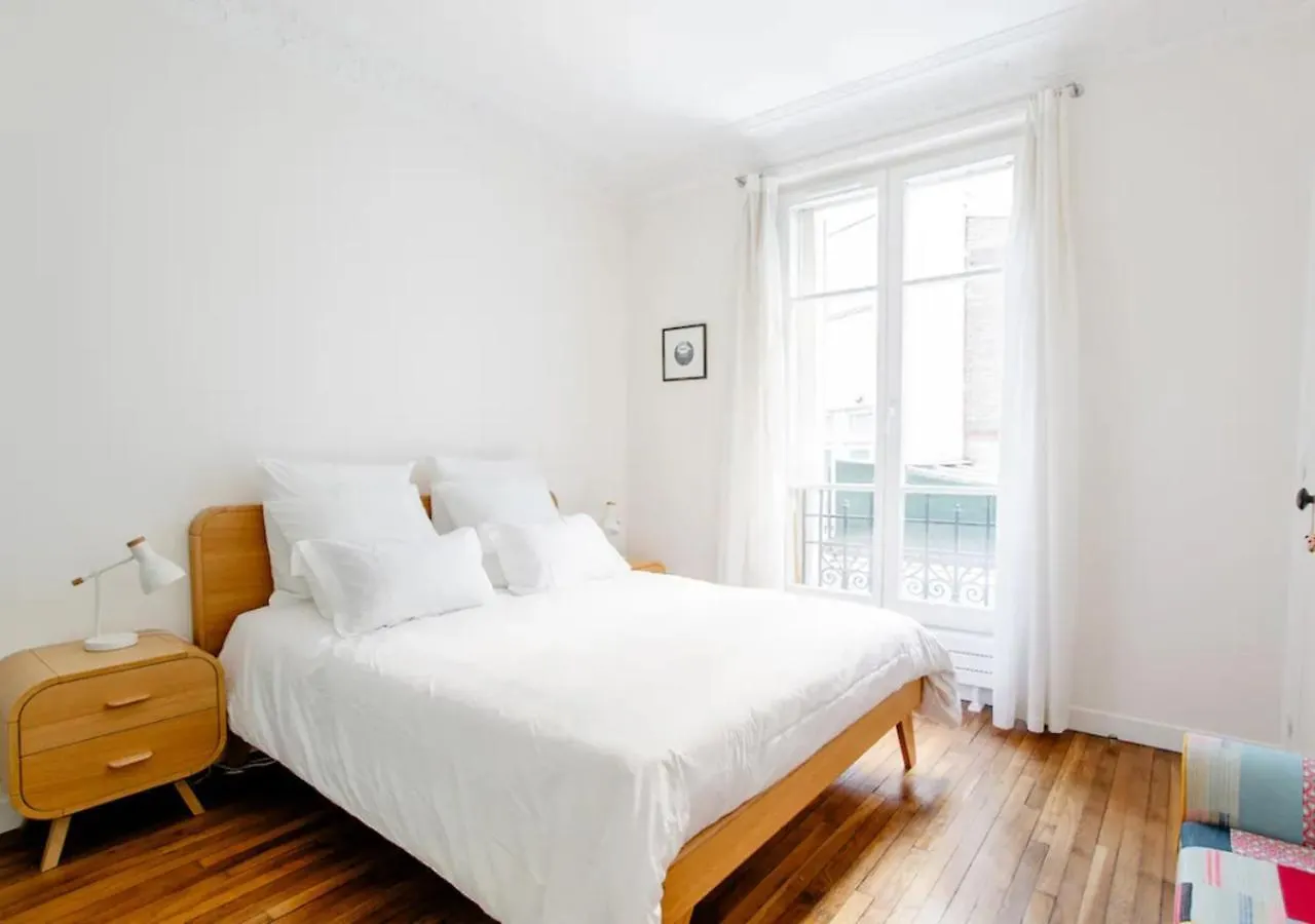 Charmant Appartement Pres Du Pere Lachaise Paris Apartment